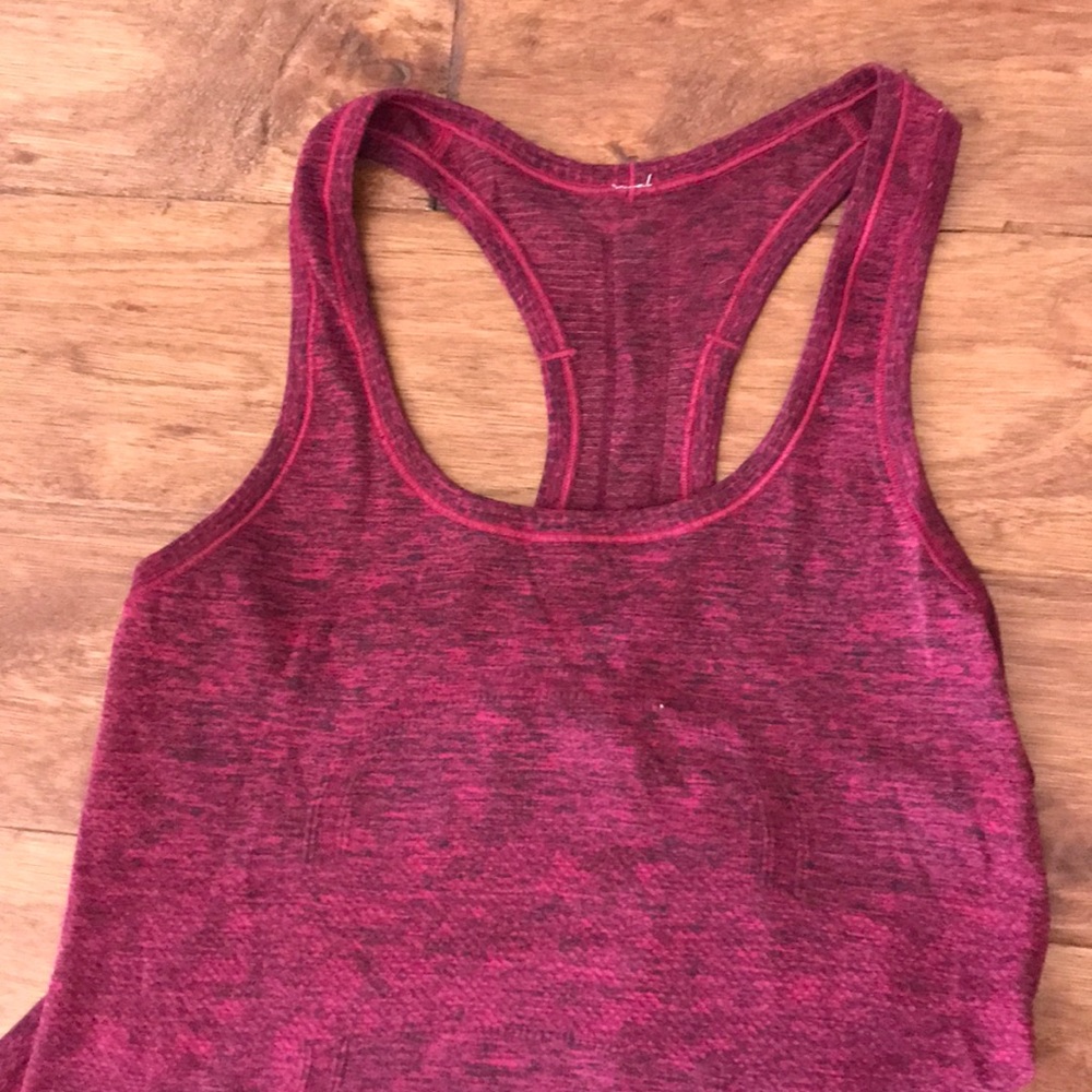 Lululemon tank